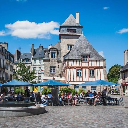 Quimper: T3 Avec Vue Cathedrale Proche Gare Lejlighed Eksteriør billede